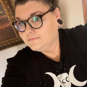 Meet your Posher, Misty